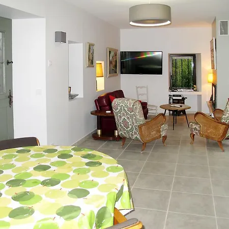 Ferienhaus Holiday home Rochecolombe