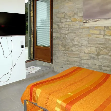 Ferienhaus Holiday home Rochecolombe